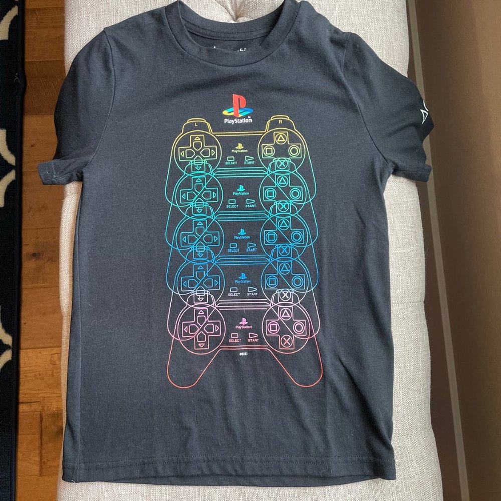 Abercrombie Boys Playstation T-shirt, Size Boys 9/10